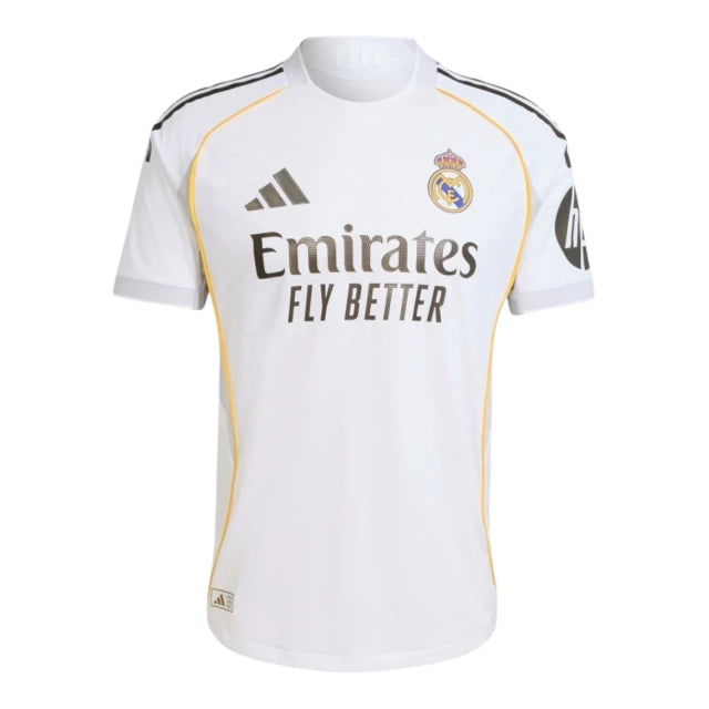 Camisa Real de Madrid I 25/26 - Torcedor - Adidas - Masculina - Branca com detalhes em cinza e amarelo