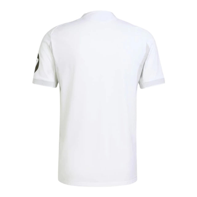 Camisa Real de Madrid I 25/26 - Torcedor - Adidas - Masculina - Branca com detalhes em cinza e amarelo
