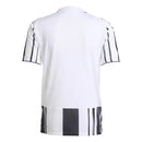 Camisa Juventus I 25/26 - Torcedor - Adidas - Masculina - Preta e branca com detalhes em rosa