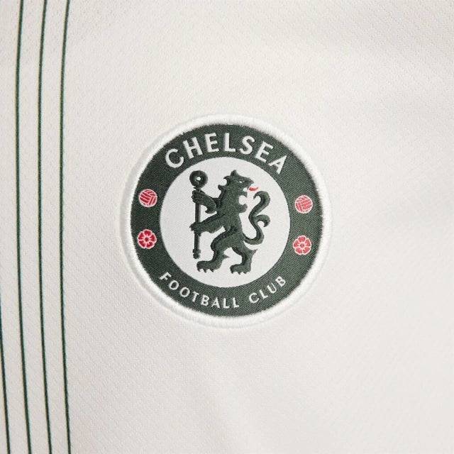 Camisa Chelsea II 25/26 - Torcedor - Nike - Masculina - Branca com detalhes em azul e vermelho