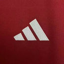 Camisa Manchester United I 25/26 - Torcedor - Adidas - Masculina - Vermelha com detalhes em preto