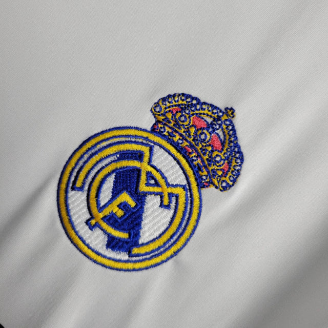 Camisa Real de Madrid I 25/26 - Torcedor - Adidas - Masculina - Branca com detalhes em cinza e amarelo